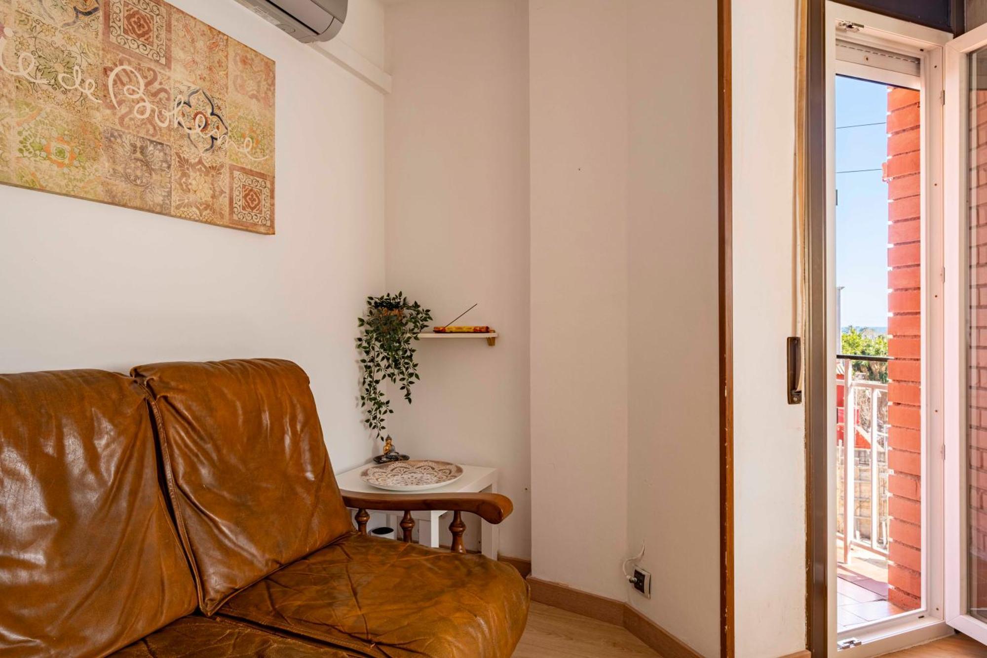 דירות סנט אדריה דה בסוס 5 Min To The Sea And 15 Min To Barcelona Center מראה חיצוני תמונה