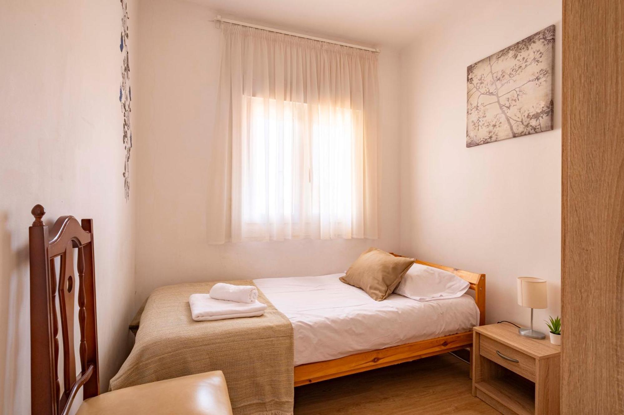 דירות סנט אדריה דה בסוס 5 Min To The Sea And 15 Min To Barcelona Center מראה חיצוני תמונה